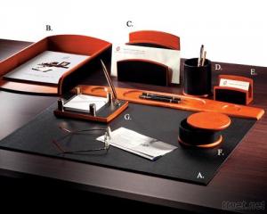 Cherry Wood/Leather 7 - PC Desk Set